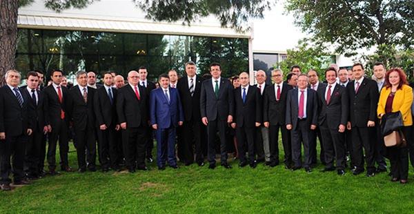 Tanrıverdi Ve Bakan Zeybekçi Osb’de Sanayicilerle Bir Araya Geldi