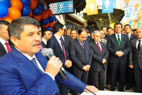 Bakan Zeybekçi Salihli’de; Tanrıverdi Manisa İçin Büyük Kazanç